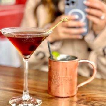 Sur at The Barnyard - Manhattan and Moscow Mule - New American Near Me - Carmel, California Sur at The Barnyard - Manhattan and Moscow Mule - New American Near Me - Carmel, California