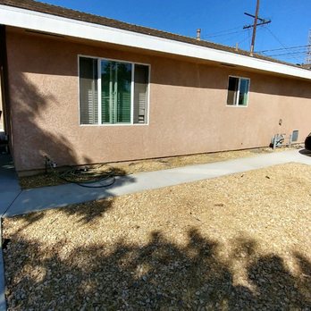 Armandos Gardening Service - Looks just like it did when I moved in. Very nice. - Landscaping Near Me - Downey, California Armandos Gardening Service - Looks just like it did when I moved in. Very nice. - Landscaping Near Me - Downey, California