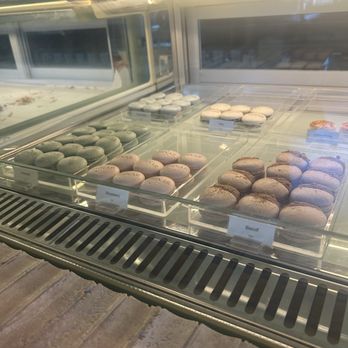Hinar - Macarons - Cafes Near Me - San Diego, California
