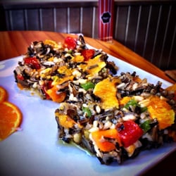 Ensalada de arroz salvaje con fruta #vegan