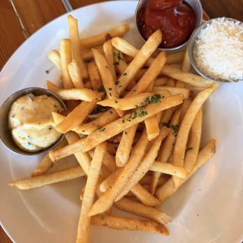 Pomegranate Bistro - Breakfast & Brunch Near Me - Redmond, Washington
