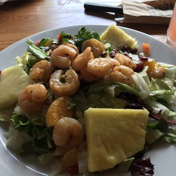 Chili's - Caribbean Salad with Shrimp was good - American Near Me - Weston, Florida