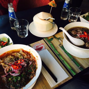 Restaurant Pho - Noodles and fresh coconut drink - Vietnamese Near Me - Rotterdam, ZH Restaurant Pho - Noodles and fresh coconut drink - Vietnamese Near Me - Rotterdam, ZH