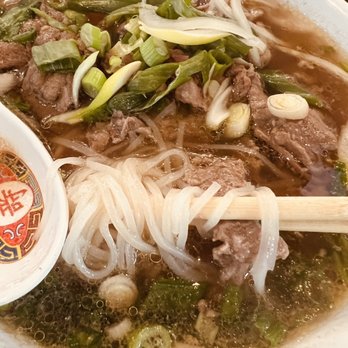 Sit lo Saigon - Hanoi Pho with thin noodles - Vietnamese Near Me - Elk Grove, California Sit lo Saigon - Hanoi Pho with thin noodles - Vietnamese Near Me - Elk Grove, California