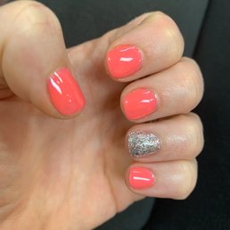 Nails, shellac manicure