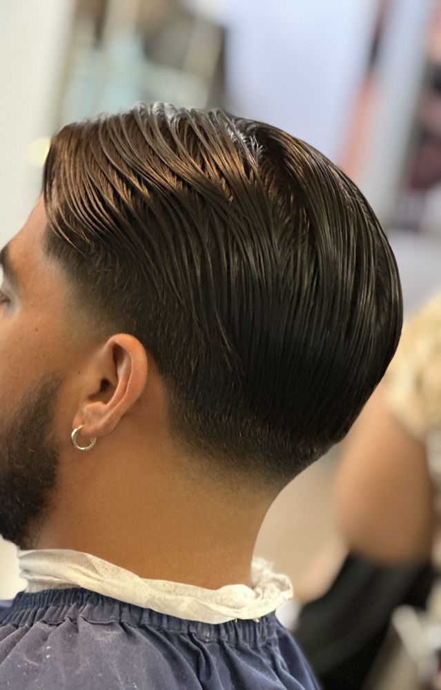 Carriera’s Hair Salon