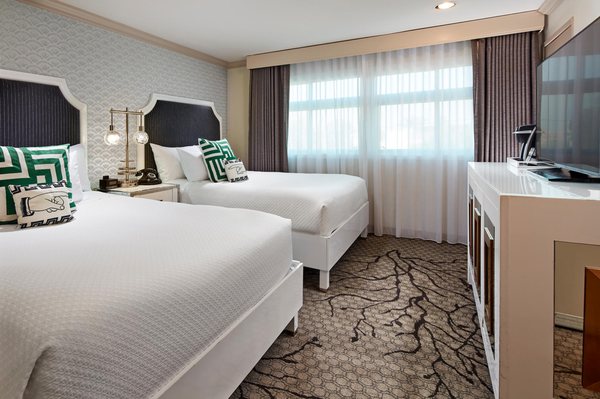 The Carlyle Inn by null