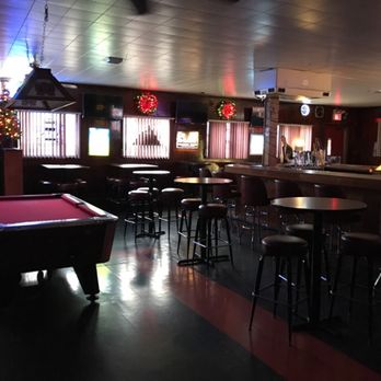 Cherrywood Tap - Sports Bars Near Me - Cicero, Illinois