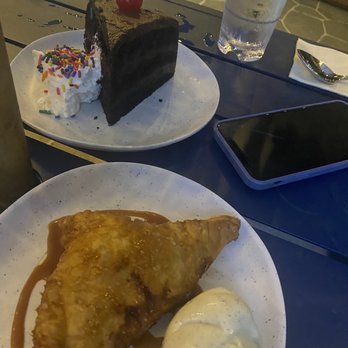 Heyday - Pineapple turnover and chocolate cake - Bars Near Me - Honolulu, Hawaii Heyday - Pineapple turnover and chocolate cake - Bars Near Me - Honolulu, Hawaii