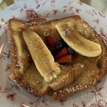 Little Hen - Bananas Foster French Toast - Breakfast & Brunch Near Me - Weston, Florida Little Hen - Bananas Foster French Toast - Breakfast & Brunch Near Me - Weston, Florida