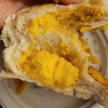Wonder Food Bakery - Custard pineapple bun closeup halves $2 - Bakeries Near Me - Oakland, California Wonder Food Bakery - Custard pineapple bun closeup halves $2 - Bakeries Near Me - Oakland, California