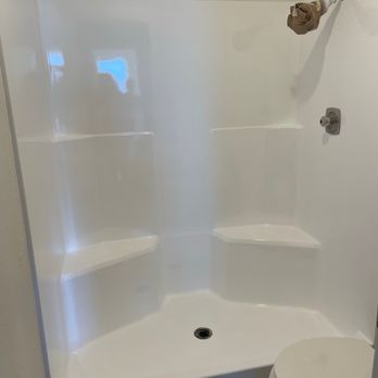 TubPros - After glazing, 1 of 2 - Refinishing Services Near Me - Menifee, California TubPros - After glazing, 1 of 2 - Refinishing Services Near Me - Menifee, California