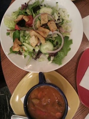 UNO Pizzeria & Grill by null