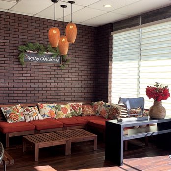Yen's Cafe - Inside - Vietnamese Near Me - Arlington, Texas