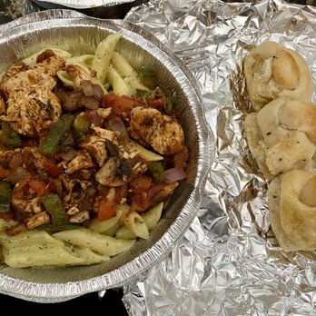 Joe's Pizza - Blackened Chicken - Lunch Special (include garlic knots) - Pizza Near Me - Ocoee, Florida