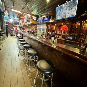 Monk's Bar & Grill - American Near Me - Wisconsin Dells, Wisconsin Monk's Bar & Grill - American Near Me - Wisconsin Dells, Wisconsin
