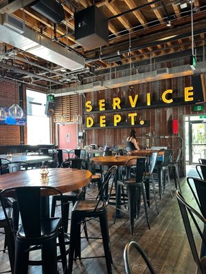 LOCAL Public Eatery Leaside by null