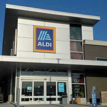 ALDI - Storefront - Grocery Near Me - Palm Coast, Florida