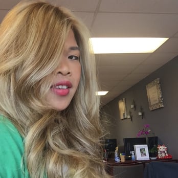 Noah Salon - Hair turn blondes just the way I've requests - Hair Stylists Near Me - Seattle, Washington