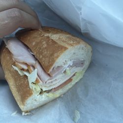 Valnizza's Deli & Market