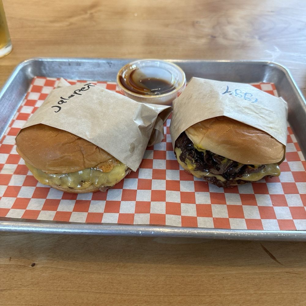 Iggy's Burger - Jalapeño Burger + The Iggy Burger - Burgers Near Me - Sebastopol, California Iggy's Burger - Jalapeño Burger + The Iggy Burger - Burgers Near Me - Sebastopol, California