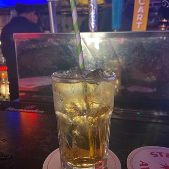 Shellback Tavern - Jameson and ginger ale - Dive Bars Near Me - Manhattan Beach, California