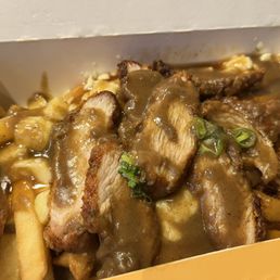 Chicken katsu poutine