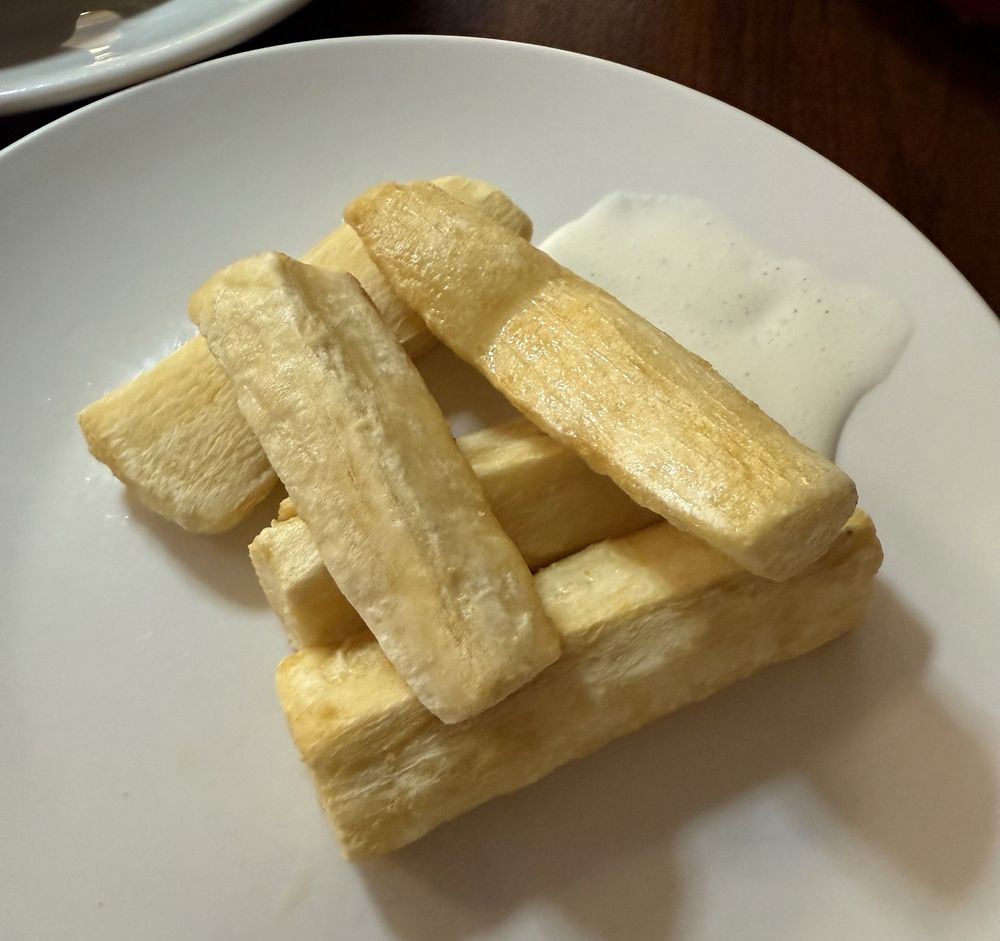 Peru Puro Sabor Logo