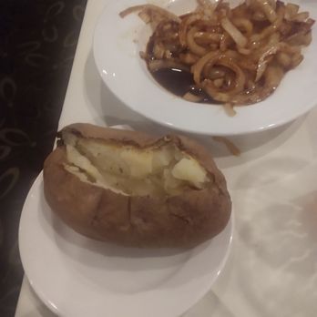 Tom's Steak House - Baked potato - Steakhouses Near Me - Melrose Park, Illinois