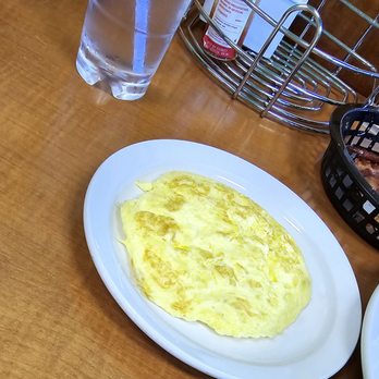 Guieb Cafe - Scrambled eggs - New American Near Me - Honolulu, Hawaii Guieb Cafe - Scrambled eggs - New American Near Me - Honolulu, Hawaii
