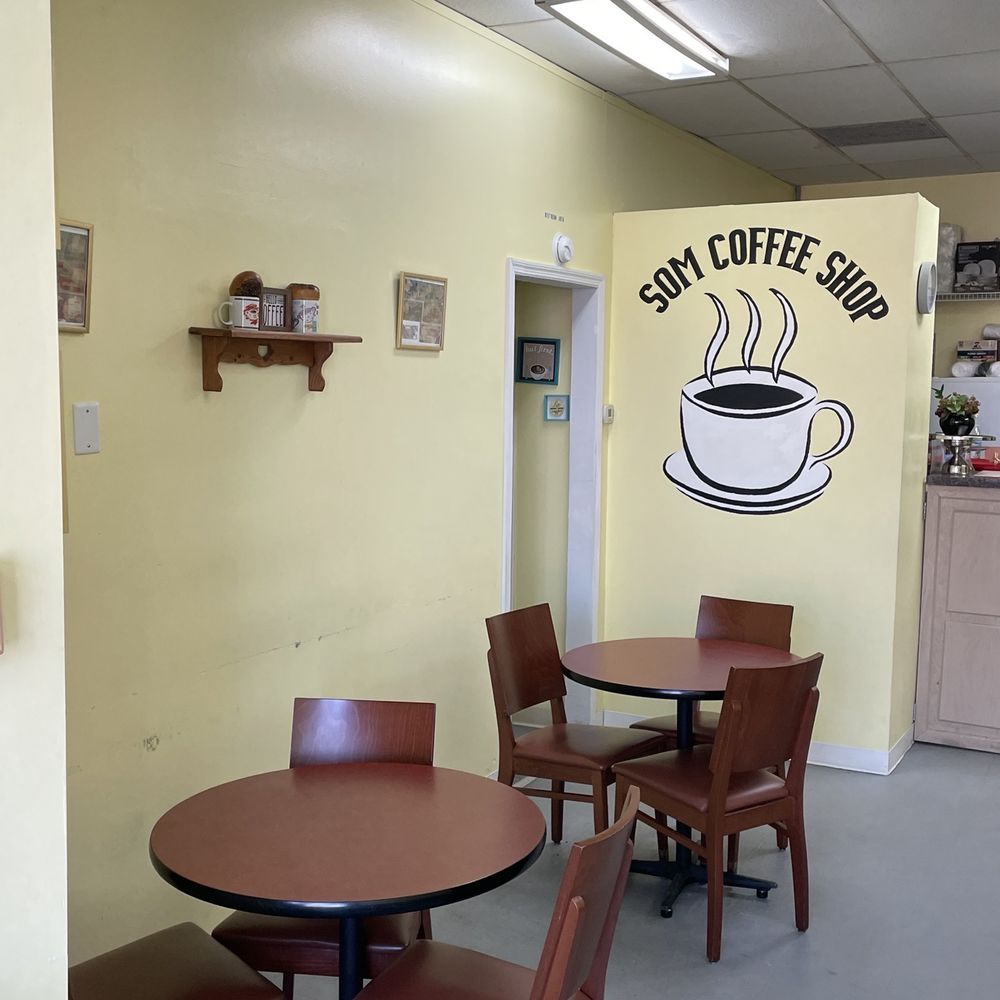 Som Coffee Shop - a coffee shop with tables and chairs - Coffee & Tea Near Me - Indianapolis, Indiana