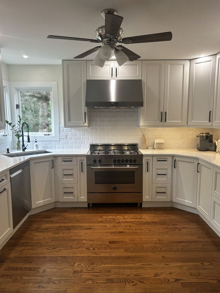 Slide of EDM Construction Solutions