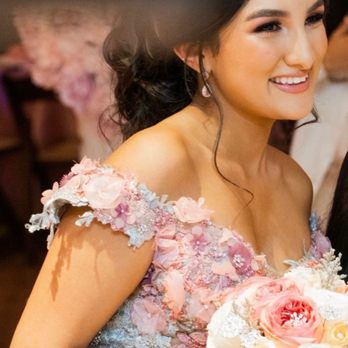 Bronzed by Brenda - Quinceañera spray tan - Spray Tanning Near Me Bronzed by Brenda - Quinceañera spray tan - Spray Tanning Near Me