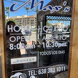 Max's Cafe - Hours