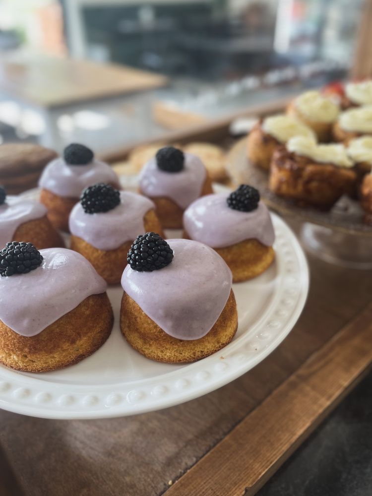 THE FARM STORE Updated October 2024 32 Photos 156 Becks Road