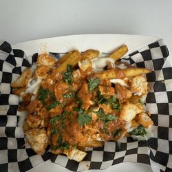 Butter chicken fries