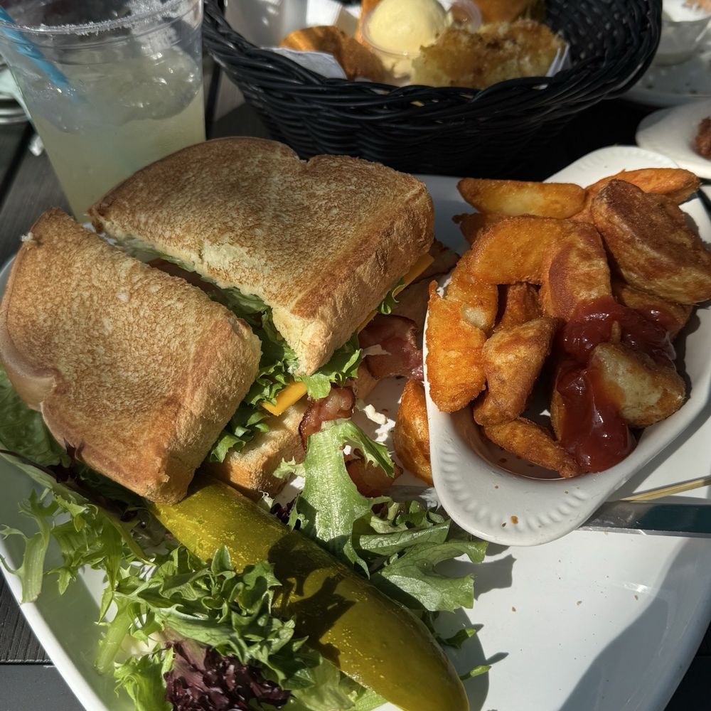 Aunt Kate's - American Near Me - Saint Augustine, Florida