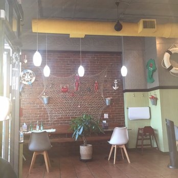 Happy Crab - Seafood Near Me - Somerville, Massachusetts