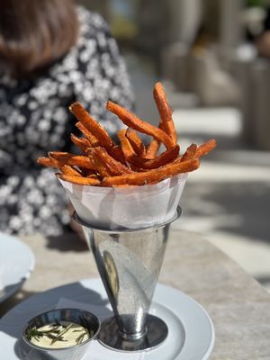 RH Rooftop Restaurant at RH Palo Alto by null