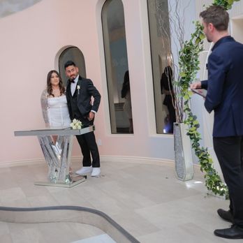 Vegas Weddings - Wedding Planning Near Me - Las Vegas, Nevada
