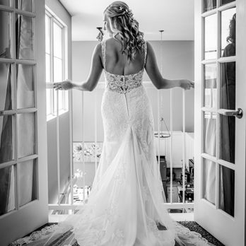 The Bustle - Jordan Ramay photography - Bridal Near Me - Del Mar, California The Bustle - Jordan Ramay photography - Bridal Near Me - Del Mar, California