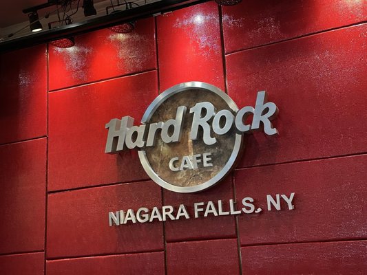 Hard Rock Cafe by null