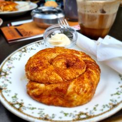 Sint John - Zeeuwse Bolus met een Satan's Coffee is een must-eat&drink