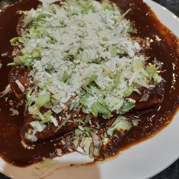 Cilantro Mexican Restaurant - Enchiladas de Mole Poblano y Pollo - Mexican Near Me - Fishkill, New York Cilantro Mexican Restaurant - Enchiladas de Mole Poblano y Pollo - Mexican Near Me - Fishkill, New York