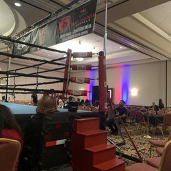 Glendale Civic Center - Red corner ALL DAY