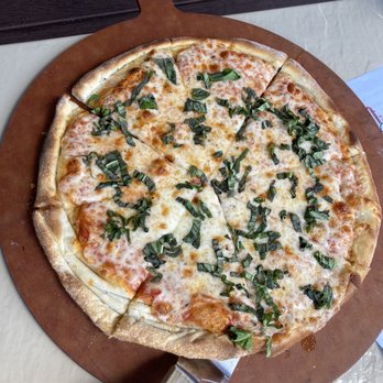 Cafe Murano - Margherita Pizza - Italian Near Me - Altamonte Springs, Florida Cafe Murano - Margherita Pizza - Italian Near Me - Altamonte Springs, Florida