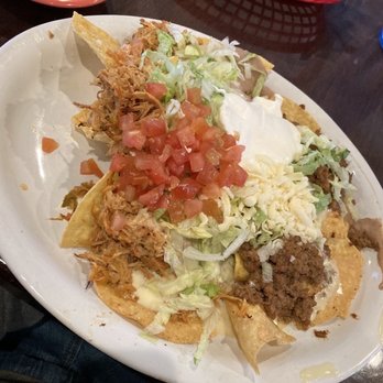 El Mezon - Nachos Supreme - Mexican Near Me - St Peters, Missouri El Mezon - Nachos Supreme - Mexican Near Me - St Peters, Missouri