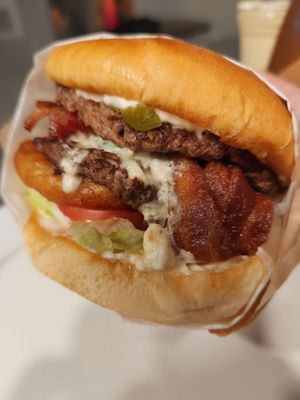 Joe's Burgers by null