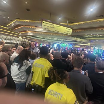 David Copperfield - Magicians Near Me - Las Vegas, Nevada