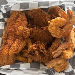 Kennedy Fried Chicken - 1 Whole wing with catfish filet  and 5 piece shrimp